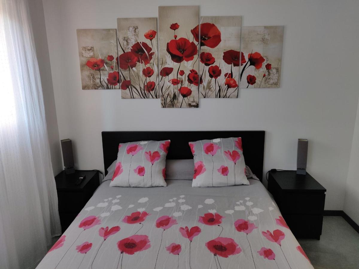 Les Terrasses De Valensole Bed & Breakfast Bagian luar foto