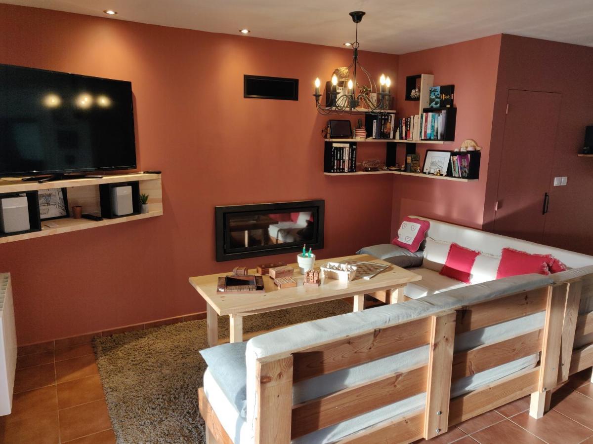 Les Terrasses De Valensole Bed & Breakfast Bagian luar foto